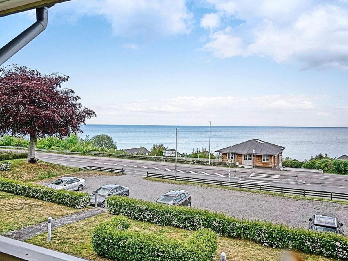 4 Person Holiday Home In Allinge Eksteriør billede