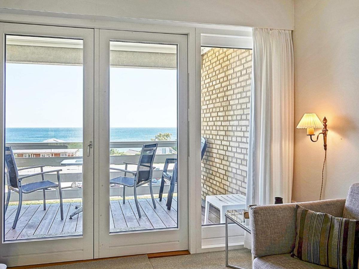 4 Person Holiday Home In Allinge Eksteriør billede