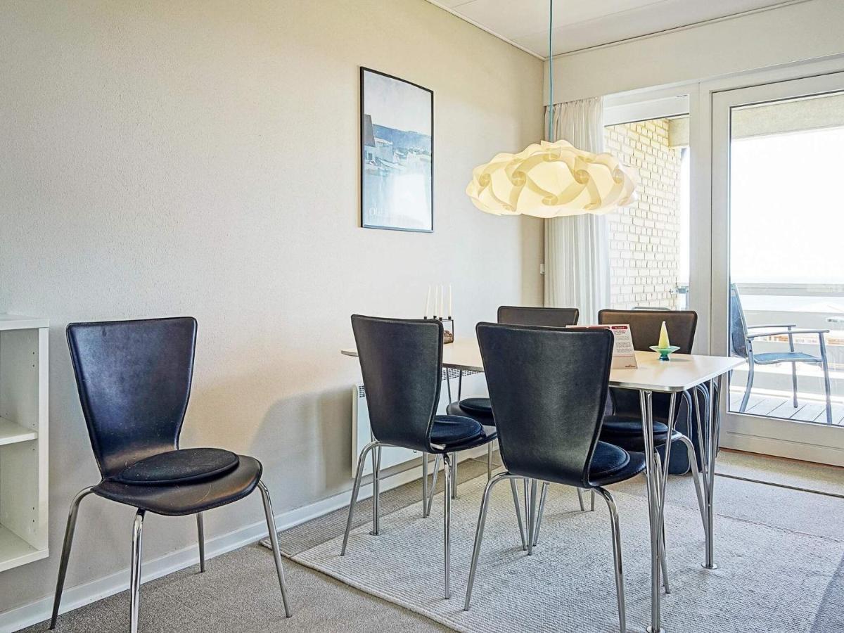 4 Person Holiday Home In Allinge Eksteriør billede